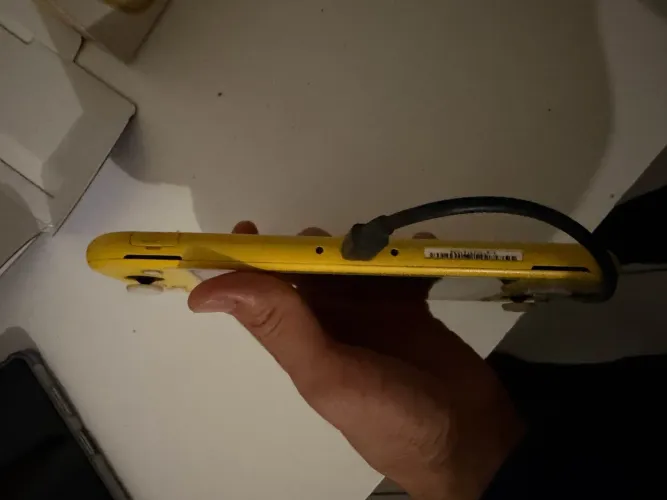 Nintendo Switch lite amarelo