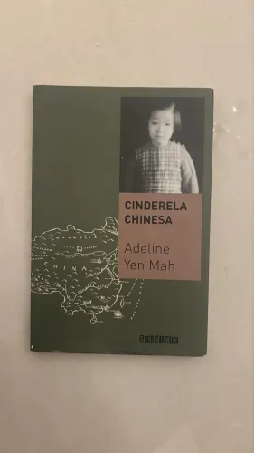 Livro CINDERELA CHINESA - Adeline Yen Mah