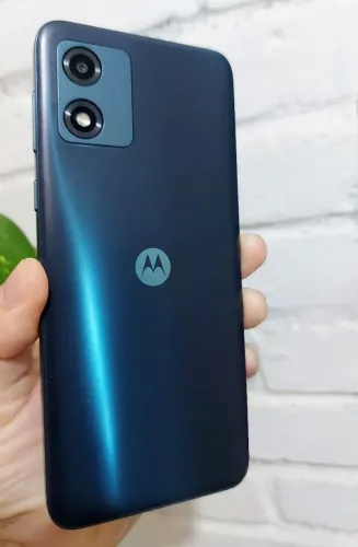 Oferta imperdível Carnaval ! Moto e13 64 Gb / 4 Ram - Semi novo Top?