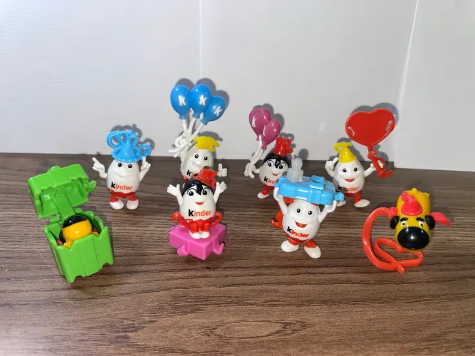 Coleção Completa Kinder Ovo 50 anos