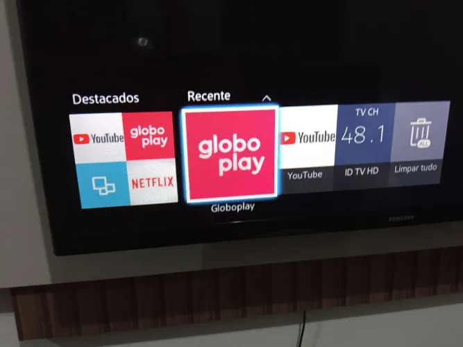 Smart TV Samsung 32 polegadas - Netflix - YouTube - Prime Vídeo - GloboPlay