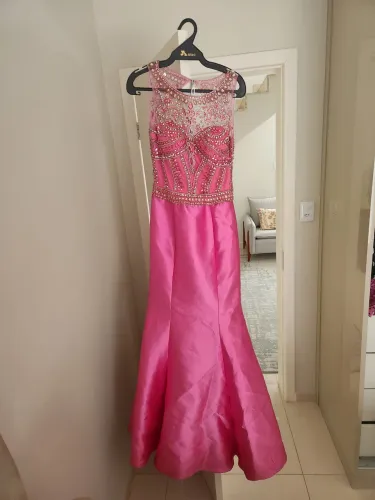 Vestido de festa rosa