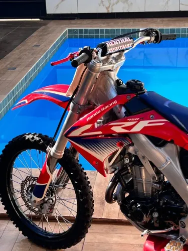 CRF 450 R - INJETADA