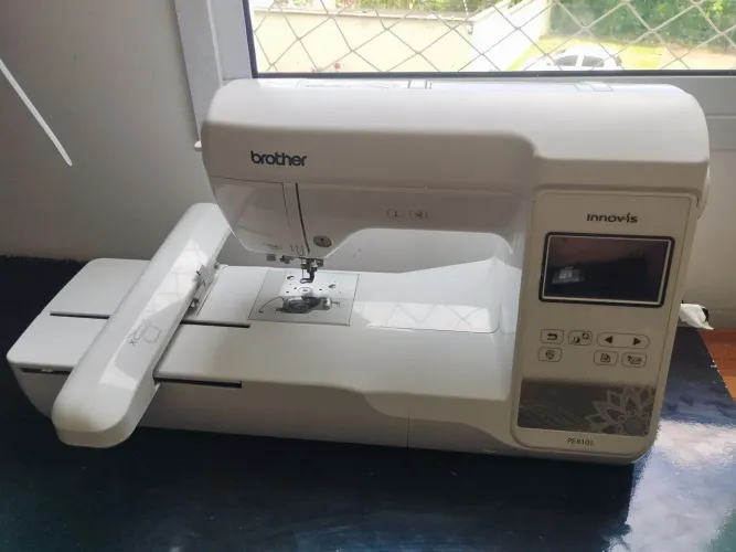 Bordadeira Brother PE 801L 