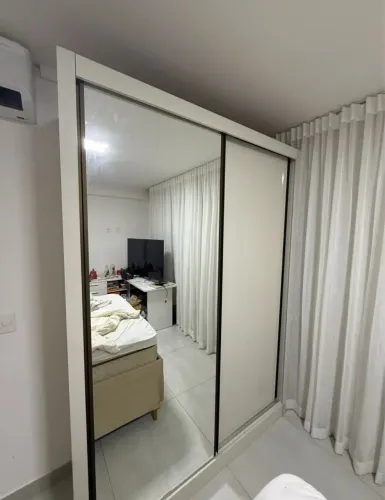 Guarda Roupa 2 Portas Com Espelho