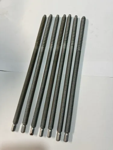 Haste solar M10 X 250mm para metal com tratamento orgânometálico.