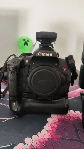 Camera Canon T6i