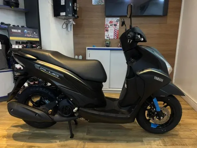 Biz Bis moto automatica da YAMAHA Fluo 125cc **Entrada R$0,00**