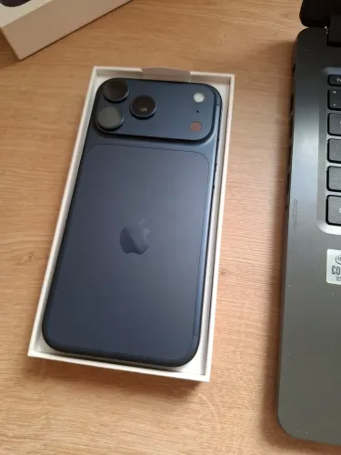 Iphone 17 pro max novo