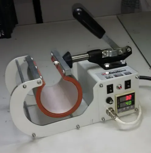 Prensa térmica sublimação de canecas (pouco usada) + 9 Canecas Brancas Novas na caixa (opc