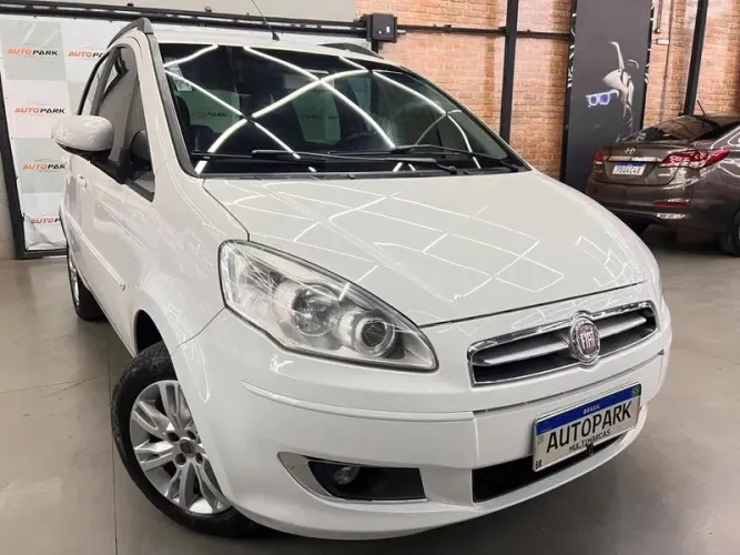 Fiat Idea Attractive 1.4 Fire Flex 8V 5P 2014