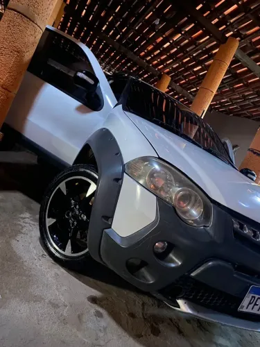 Fiat Strada Adventure1.8/ 1.8 Locker Flex CD 2013