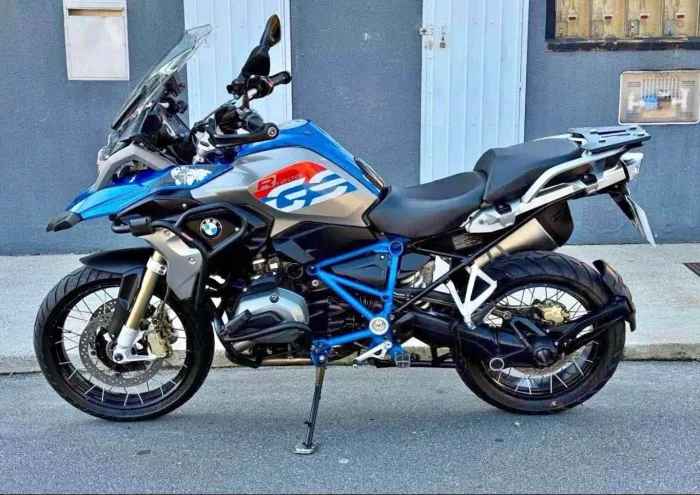 Moto