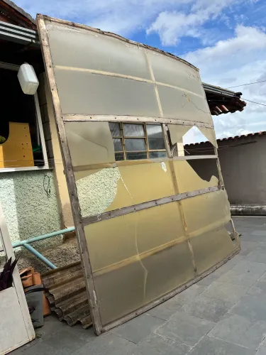 Toldo aço e acrílico para garagem, quintal, comércio?