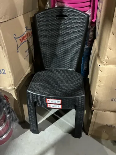 Cadeira sem encosto 