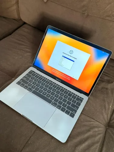MacBook Pro 13 Pol