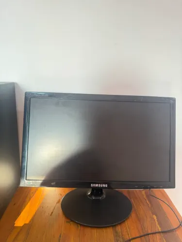 MONITOR 19? SAMSUNG 