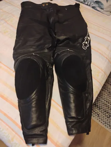 Calça motociclista Alpinestar Track v2 couro legítimo masculino