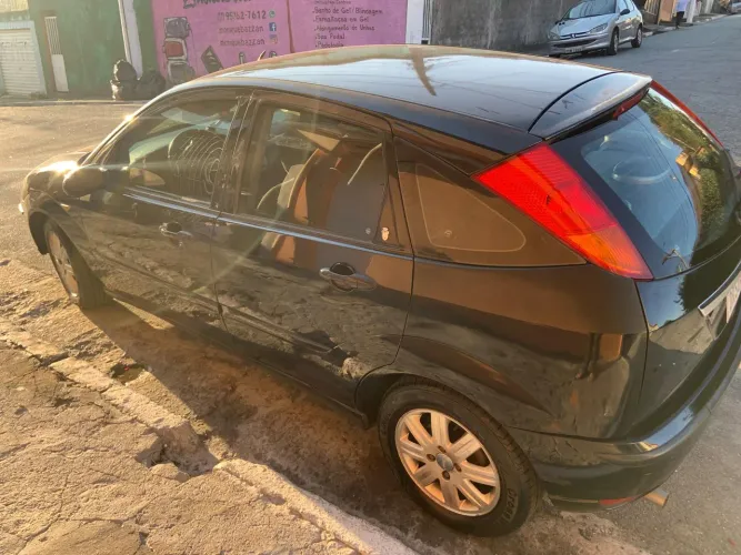 Ford Focus 2.0 16v/ 2.0 16V Flex 5P 2005