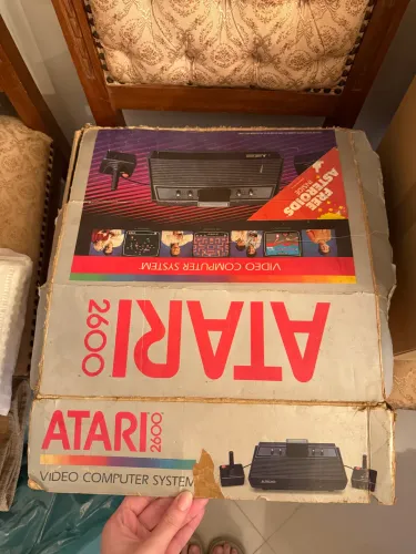 ATARI 2600 ORIGINAL NA CAIXA + CARTUCHOS - COLEÇÃO VINTAGE
