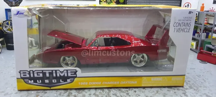 Jada toys 1:24 - Dodge Daytona Cereja