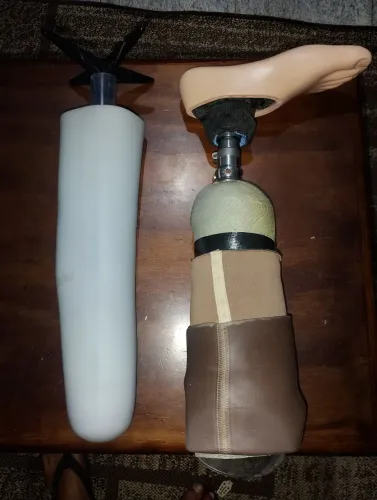 Perna mecânica