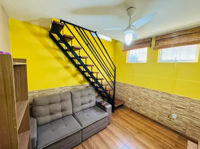 Casa Duplex Charmosa e mobiliada para Locação - Conforto e Praticidade em um Só Lugar