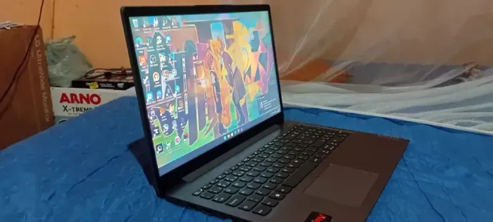lenovo ideapad 3 Ryzen 5 5500u