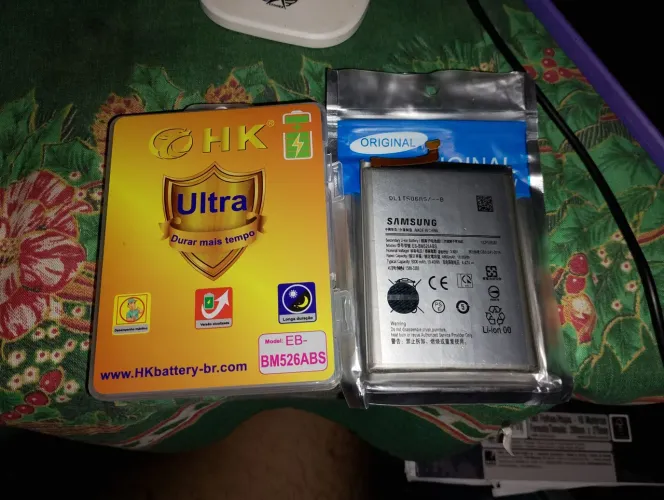 Vendo 2 Baterias BM526ABS (Leia)