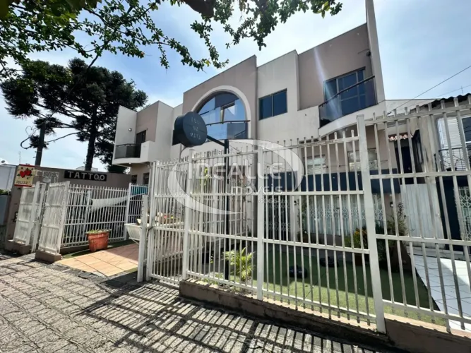 Apartamento com 2 quartos para alugar por R$ 2600.00, 55.22 m2 - SAO FRANCISCO - CURITIBA/