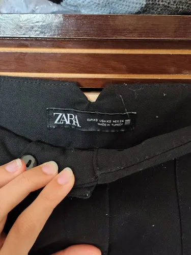 Calça Zara feminina
