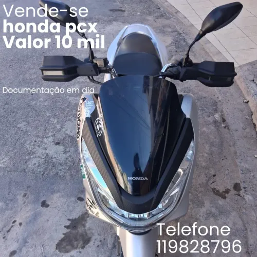 Vende-se honda pcx em dias