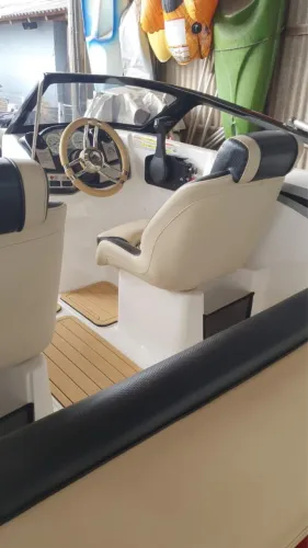 Vendo Lancha focker 160