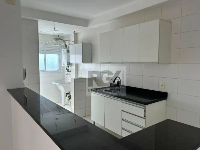 Apartamento com 3 dormitórios para alugar, 77 m² por R$ 4.800,00/mês - Ponta da Praia - Sa