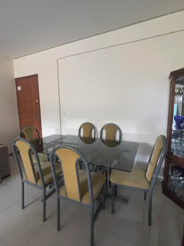 MESA 6 cadeiras 