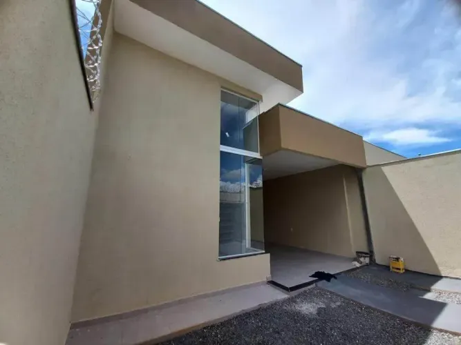 ÁGIO: Casa à venda no Residencial Florença !