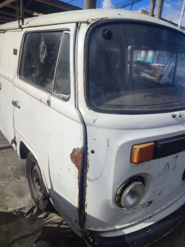 Volkswagen Kombi Furgão (álcool) 1997