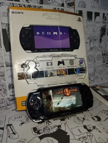 Video Game Sony PSP portátil na caixa completo com manuais, carregador, case e jogos