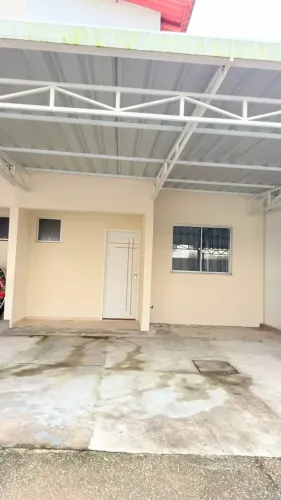 Alugo casa no condomínio salinas em Marituba