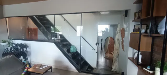 Vidraçaria e esquadrias falume