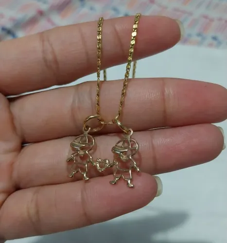 Vende-se este cordão Romanel