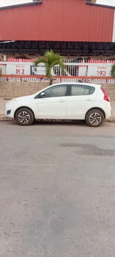 Fiat Palio Attractive 1.0 EVO Fire Flex 8V 5P 2013