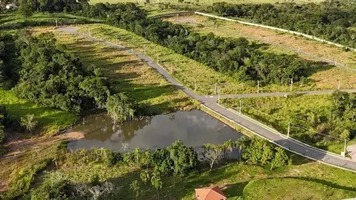 Excelente oportunidade, lote em condomínio fechado, Go020, 2.077 m2, 15 min do Shopping Fl