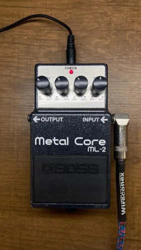Pedal Metal core Boss