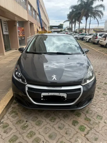 Peugeot 208 Allure 1.2 Flex 12V 5P Mec. 2018