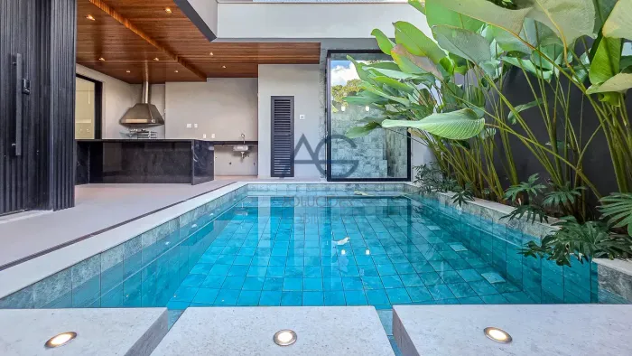 CASA A VENDA EM CONDOMINIO FECHADO BARRA DA TIJUCA
