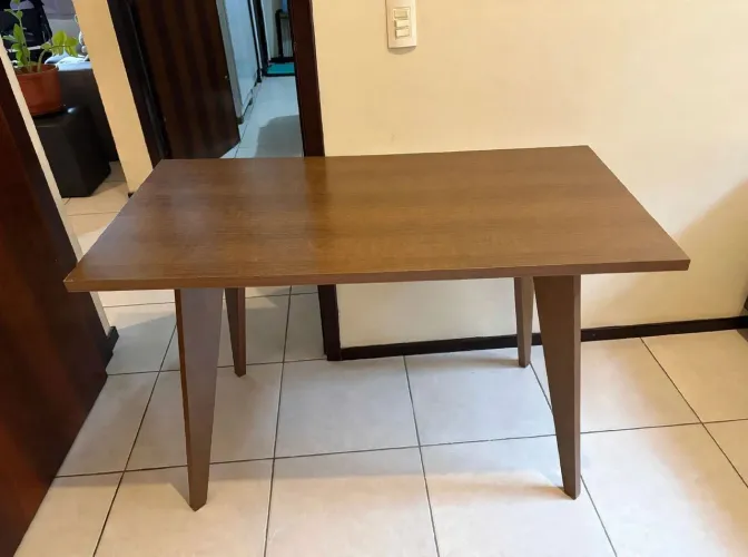 Mesa de Escritório / Escrivaninha Madesa (Design Retrô) - Perfeito Estado