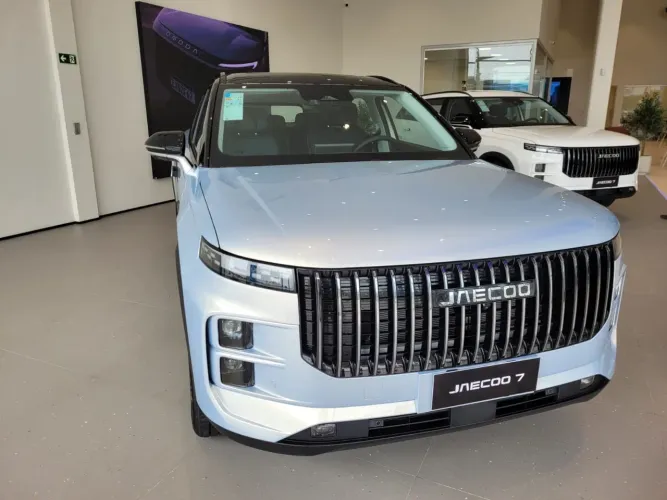 Jaecoo 7 / J7 Luxury 1.5 TB 16V AUT 5P (híbrido) 2027