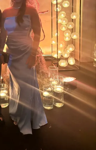 Vestido de festa longo azul claro - usado apenas uma vez