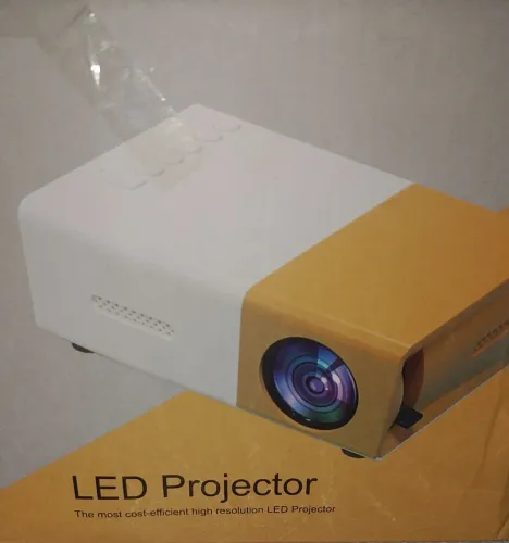 LED PROJECTOR MINI (PARA RETIRADA DE PEÇAS)